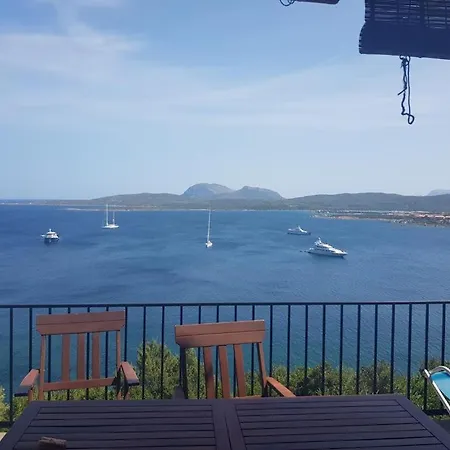 Sardegna. Porto Rotondo. Vista Mare Apartment *